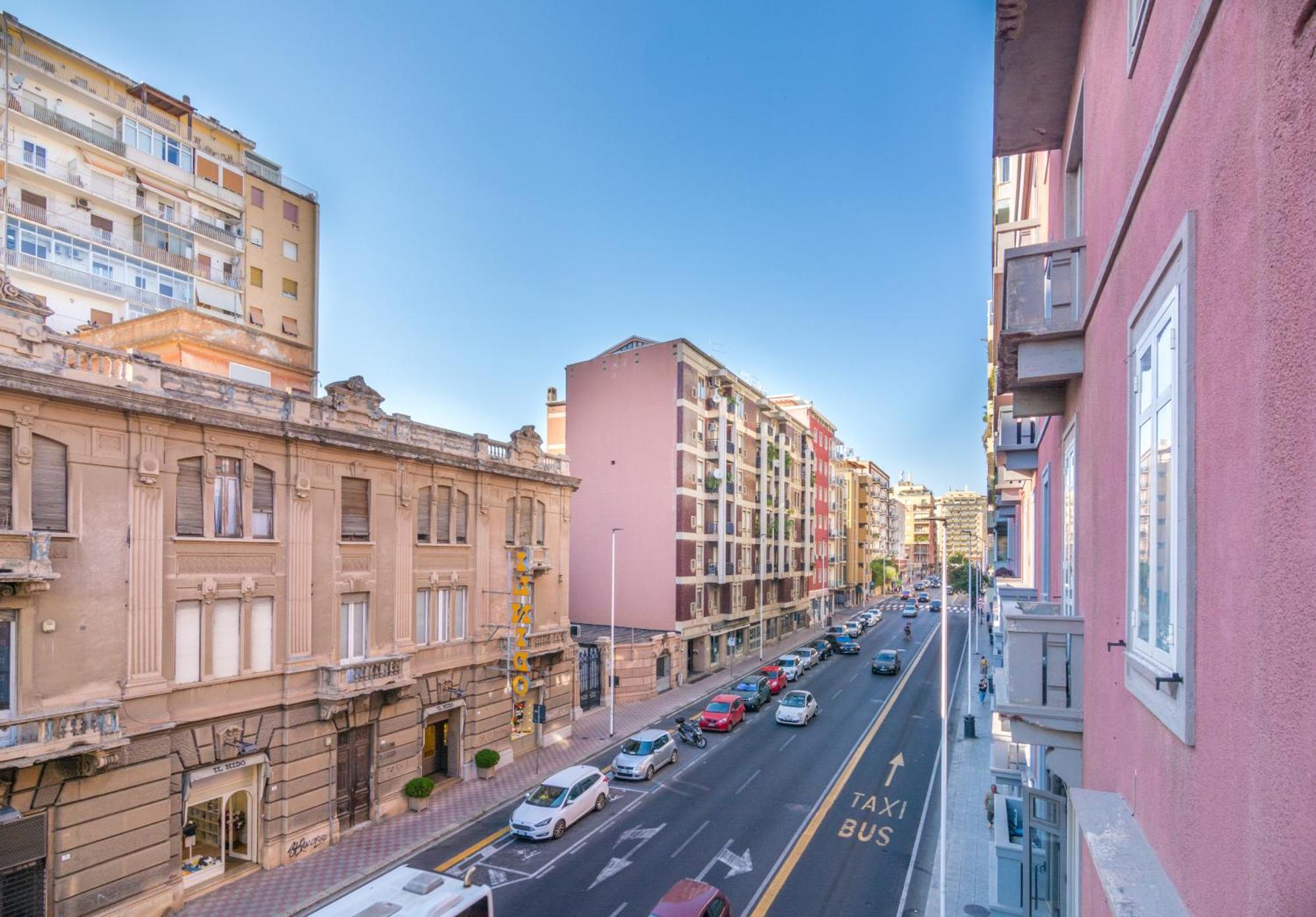 Sunscape Rooms Cagliari City Center Exteriér fotografie